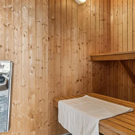 1130 Feriehus Hvide Sande